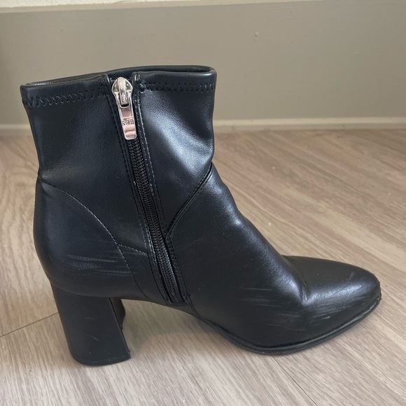 Marc Fisher dyvine ankle booties - Picture 7 of 8